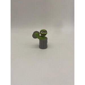 Vintage 80s Tara Toys Sesame Street Oscar the Grouch Figurine